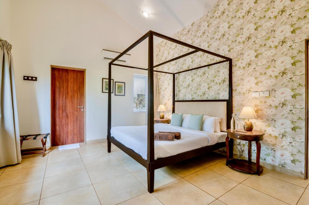 Saffronstays Boulevard Rockhouse - Pool Villa With Amazing Nature Views Лонавла Екстер'єр фото